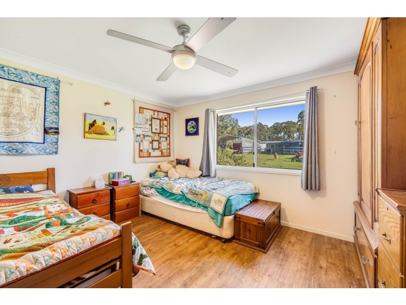 18 Keats Road, Goombungee QLD 4354