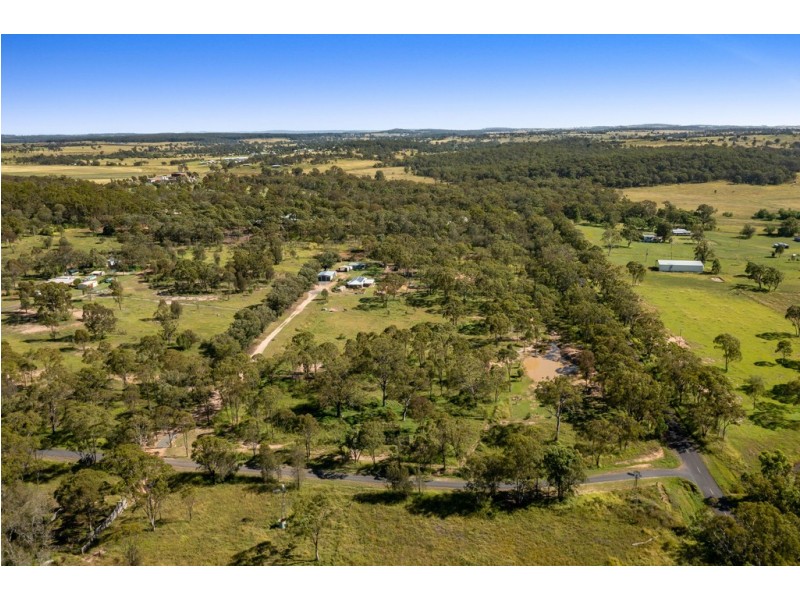 18 Keats Road, Goombungee QLD 4354