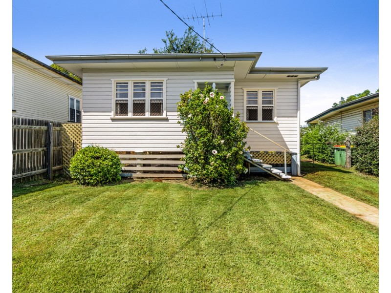 24 STONE STREET, Wilsonton QLD 4350