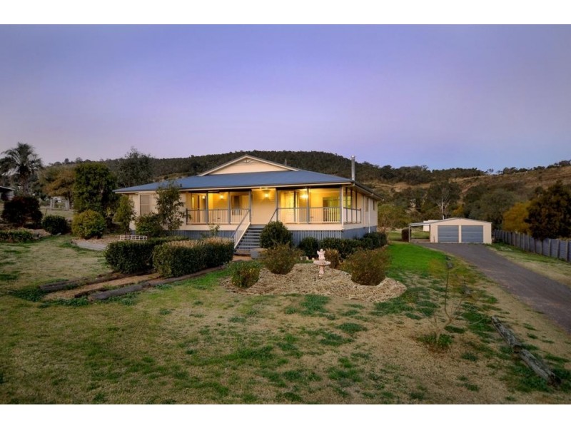 18 Jeudes Rd, Gowrie Junction QLD 4352