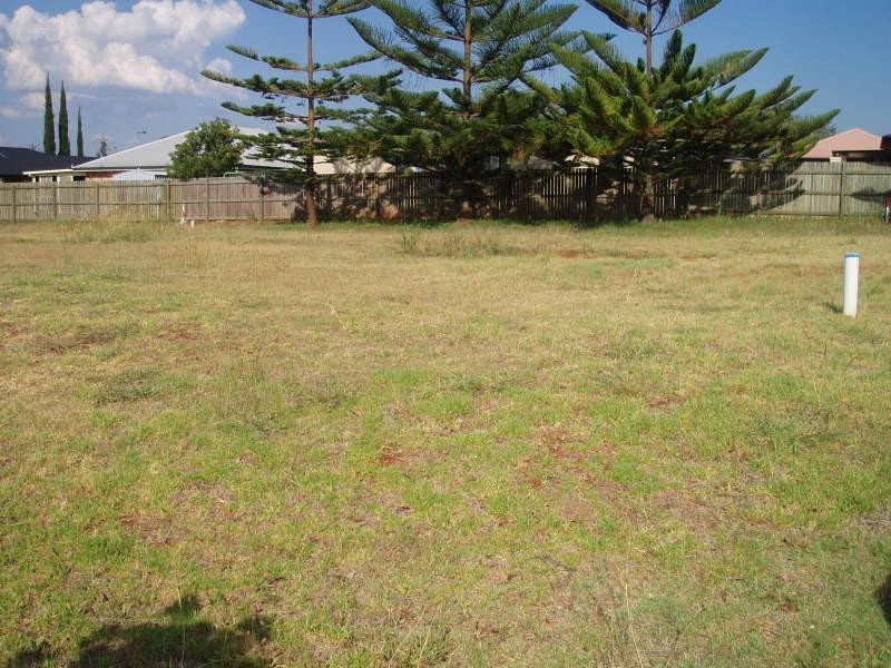 - Middle Ridge, Toowoomba QLD 4350