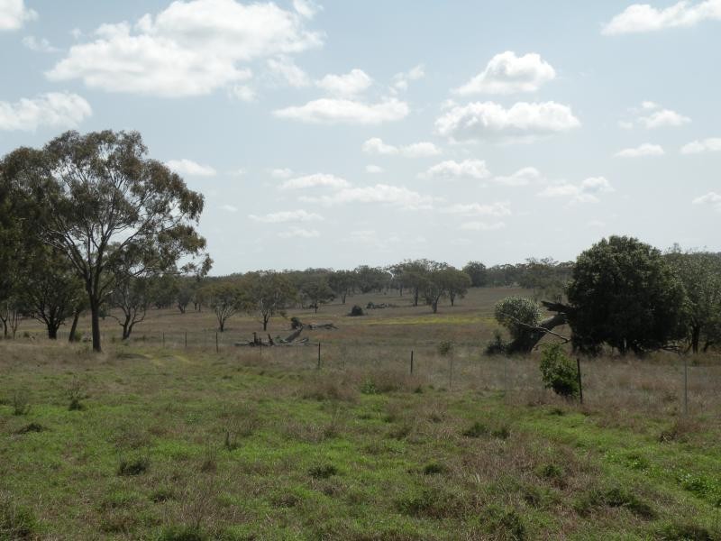 - Beauaraba Road, Biddeston QLD 4401