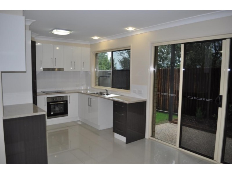 1/7 Brendanbri Street, Kearneys Spring QLD 4350
