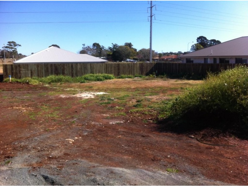 Kearneys Spring QLD 4350