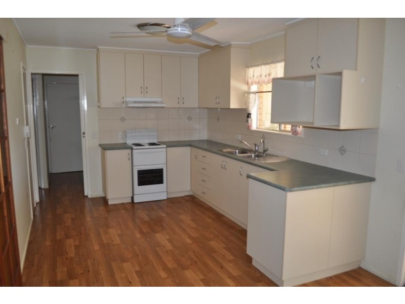 Centenary Heights QLD 4350