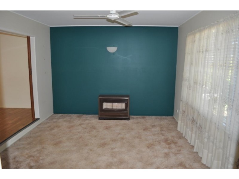 Centenary Heights QLD 4350