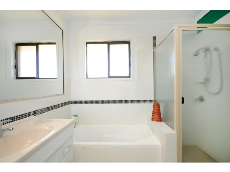 13 Terrica Street, Glenvale QLD 4350