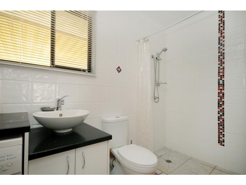 13 Terrica Street, Glenvale QLD 4350