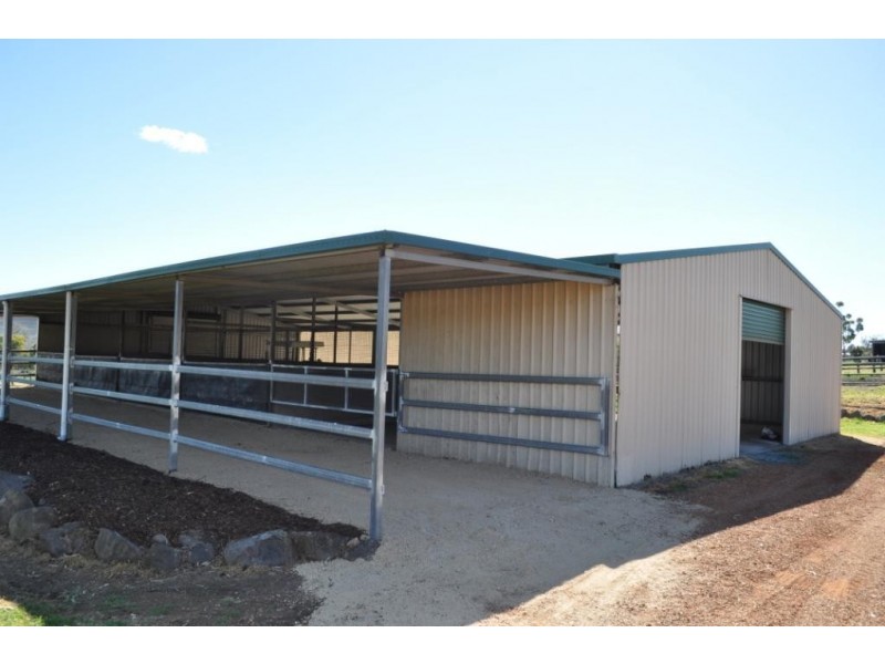 120 Euston Road, Glenvale QLD 4350