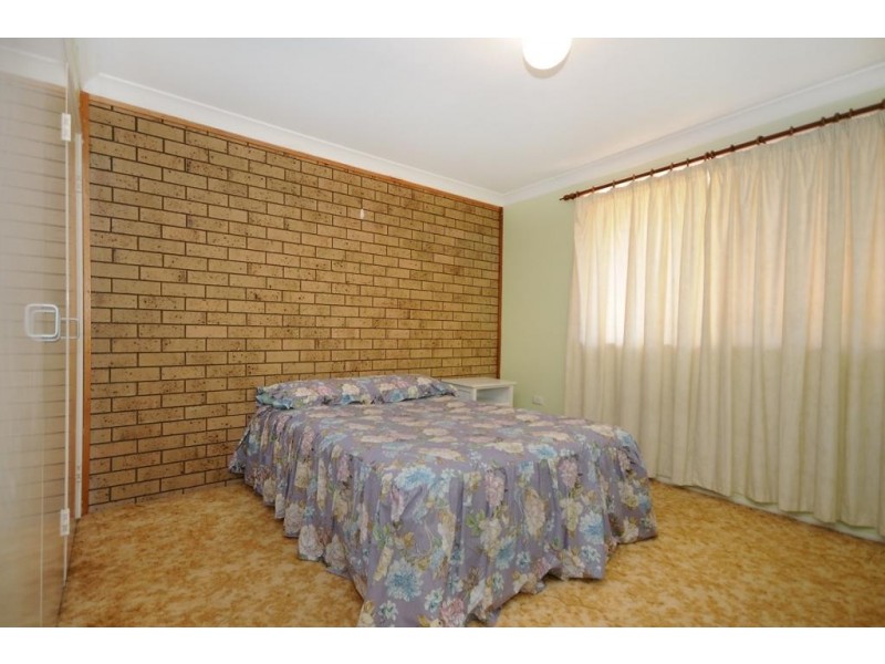 2/9 Marwedel St, Kearneys Spring QLD 4350