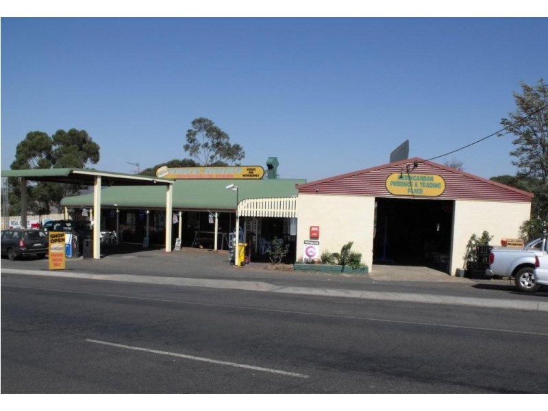 4 Lucerne Court, Meringandan West QLD 4352