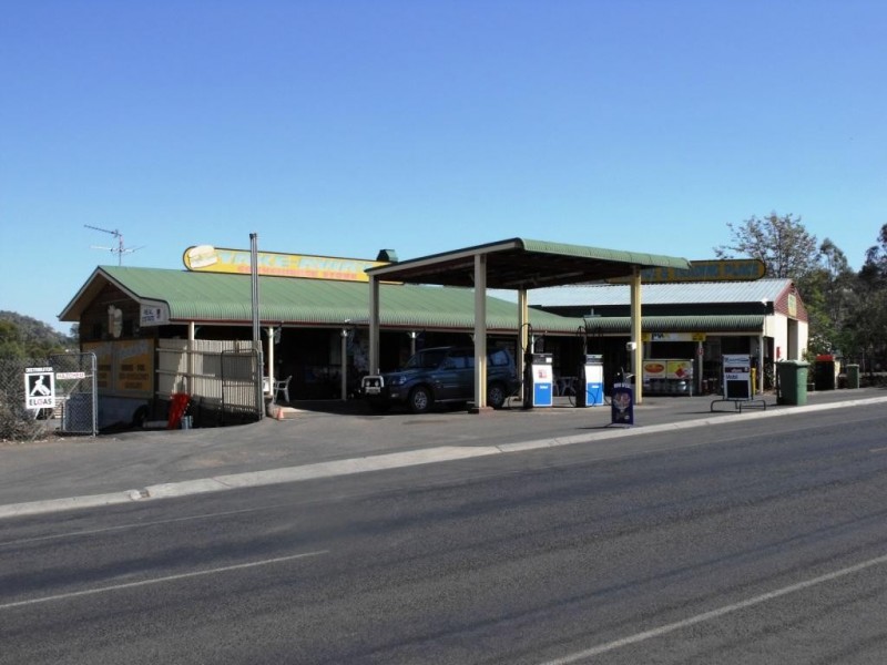 4 Lucerne Court, Meringandan West QLD 4352