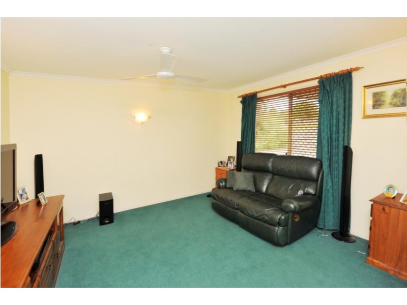 16 Melric Court, Cabarlah QLD 4352