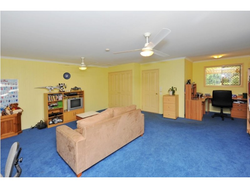 16 Melric Court, Cabarlah QLD 4352