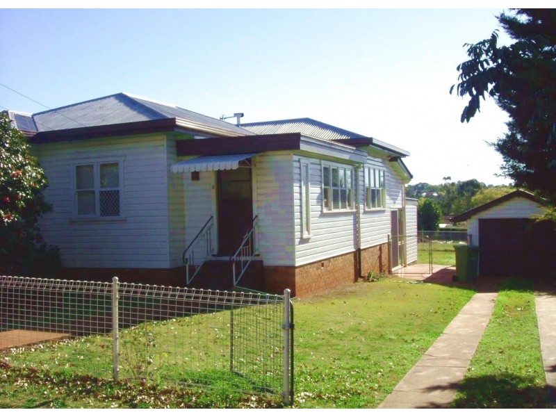 729 Ruthven Street, Toowoomba City QLD 4350
