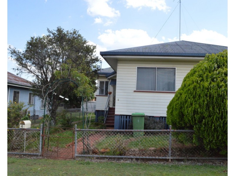 4 Sheehan Street, South Toowoomba QLD 4350