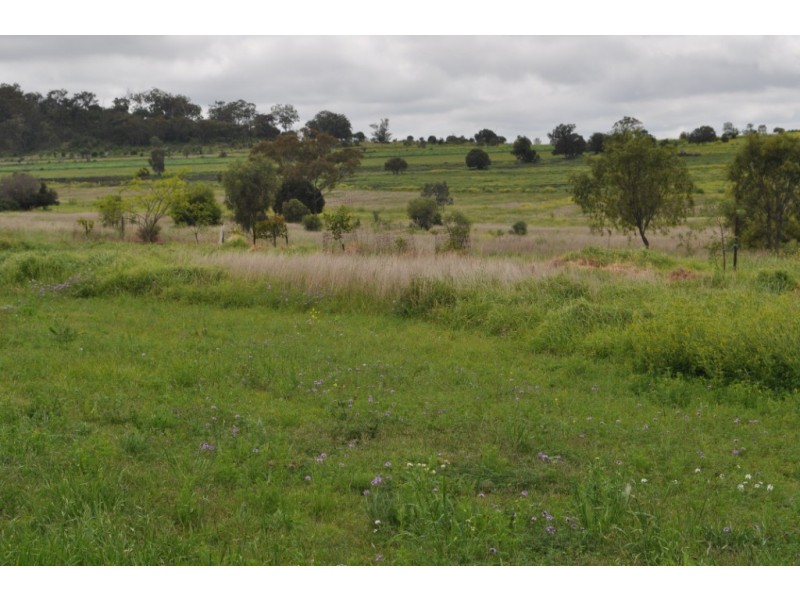 00 Rossvale Grazing, Pittsworth QLD 4356