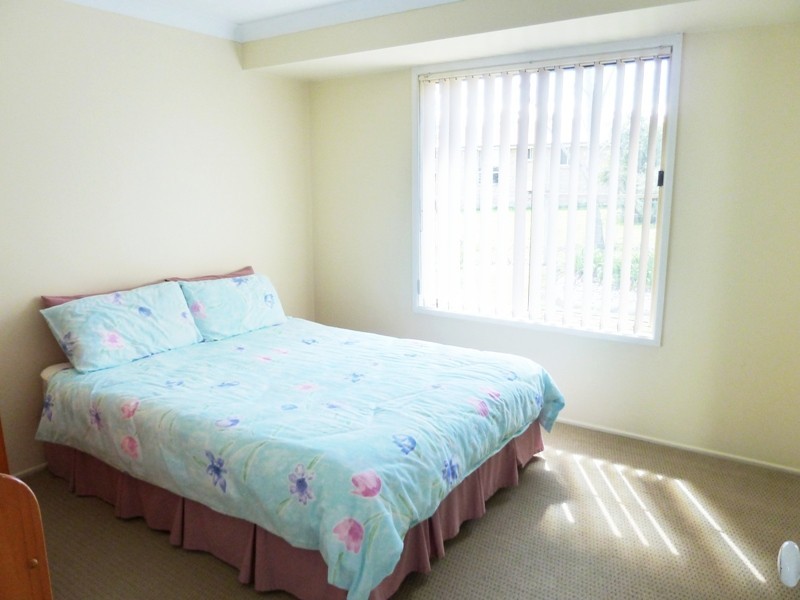10 Windorah Close, Glenvale QLD 4350