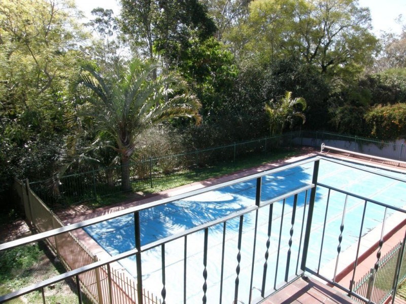 5 Swenson Street, Mount Lofty QLD 4350