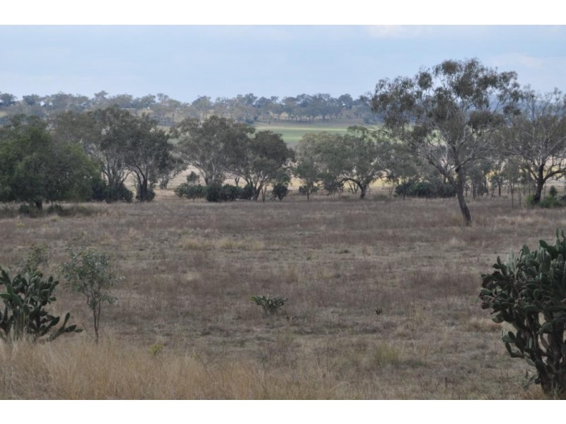 Booramugga  29 Booramugga Road, Mount Tyson QLD 4356