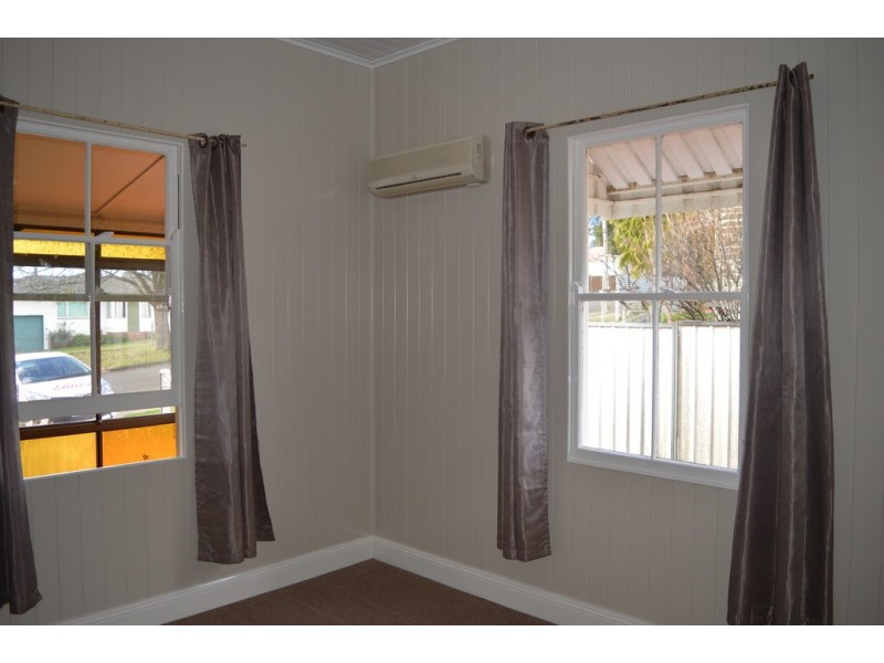 46 Mabel Street, Harlaxton QLD 4350