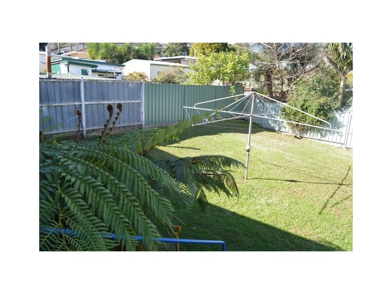 1/20 Esther Street, Mount Lofty QLD 4350