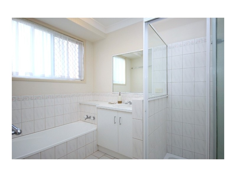 20 Silvergum Court, Glenvale QLD 4350