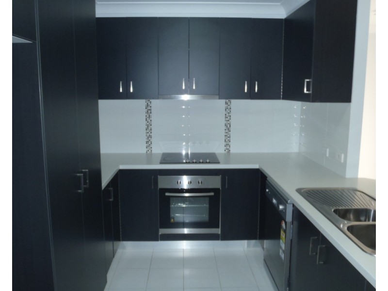 2/17 Barwick Court, Wilsonton Heights QLD 4350