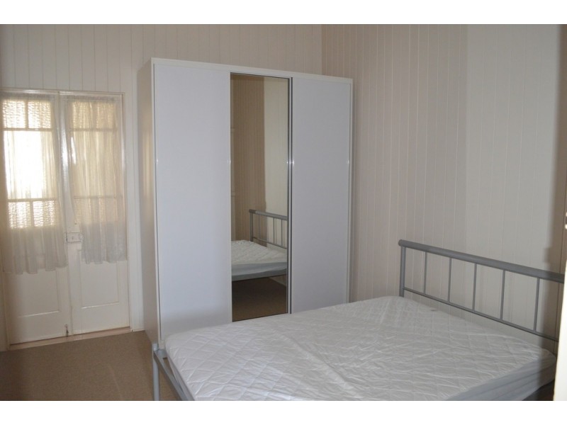 138 James Street, South Toowoomba QLD 4350