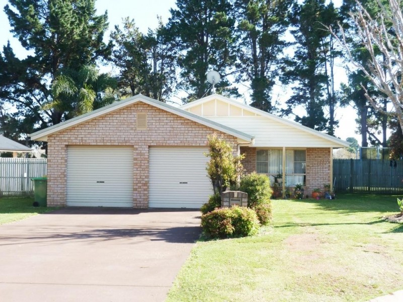 5 Georgina Court, Kearneys Spring QLD 4350