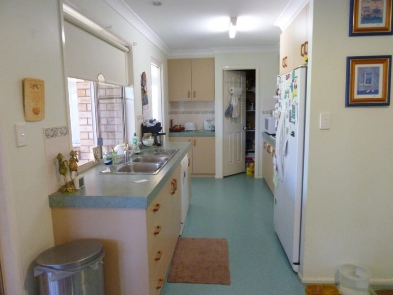 5 Georgina Court, Kearneys Spring QLD 4350