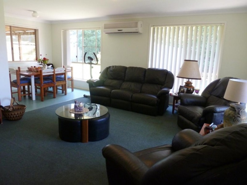 5 Georgina Court, Kearneys Spring QLD 4350