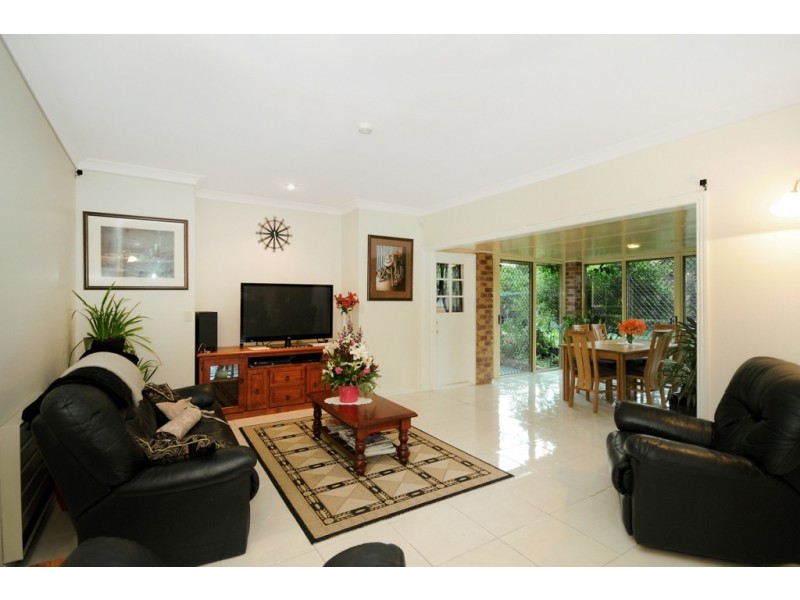19 Dhal Street, Cotswold Hills QLD 4350