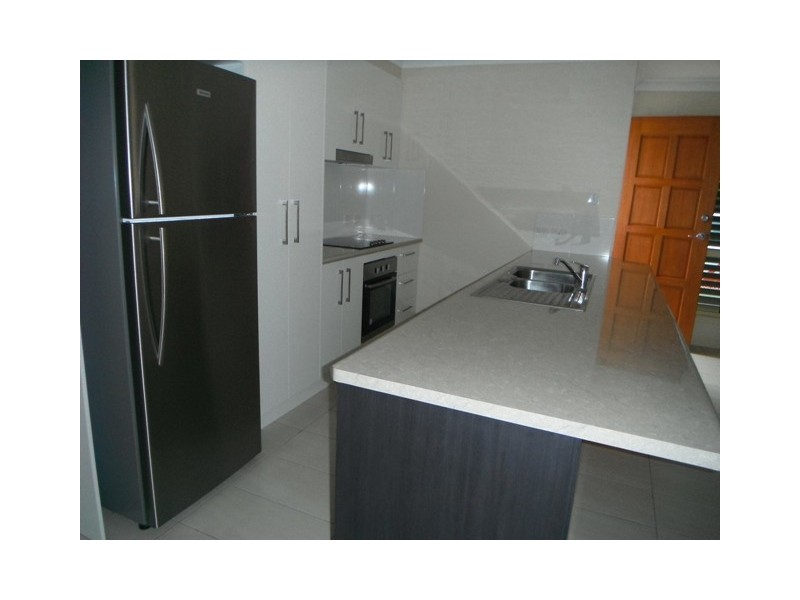 1/7 Brendanbri Street, Kearneys Spring QLD 4350