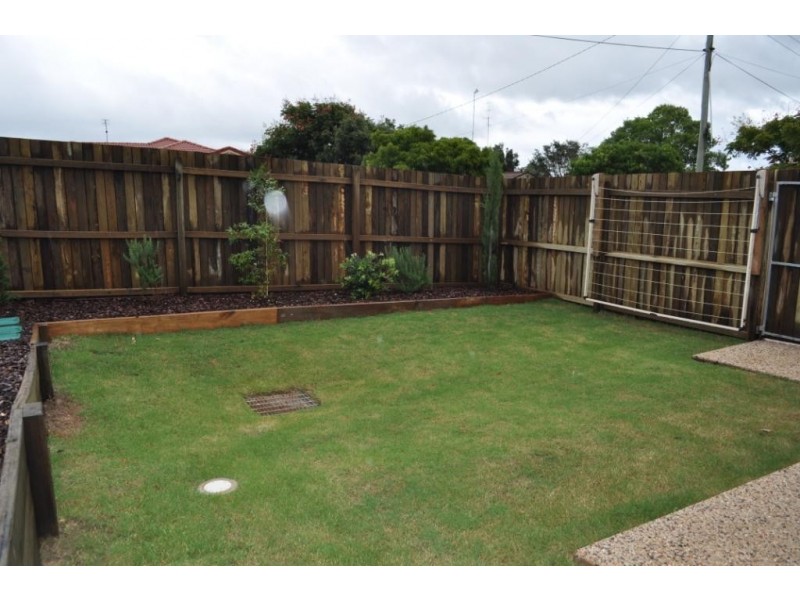 2/7 Brendanbri Street, Kearneys Spring QLD 4350