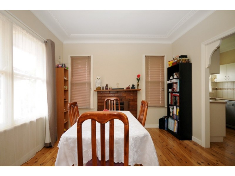 44 Drayton Road, Harristown QLD 4350