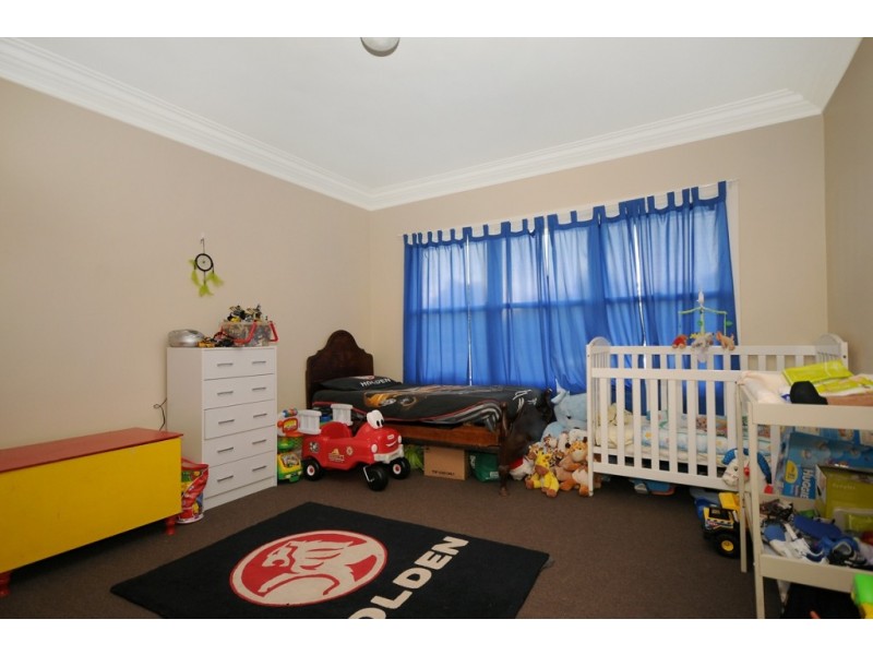 44 Drayton Road, Harristown QLD 4350