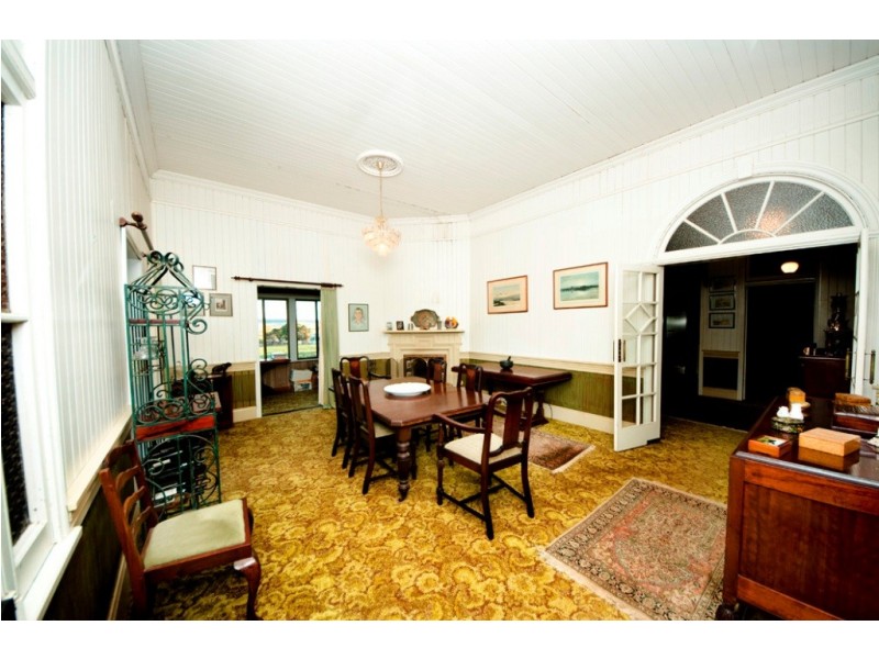 Santa Maria 13314 New England Highway, Cambooya QLD 4358