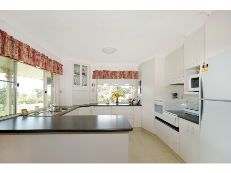 317 Glenvale Road, Glenvale QLD 4350