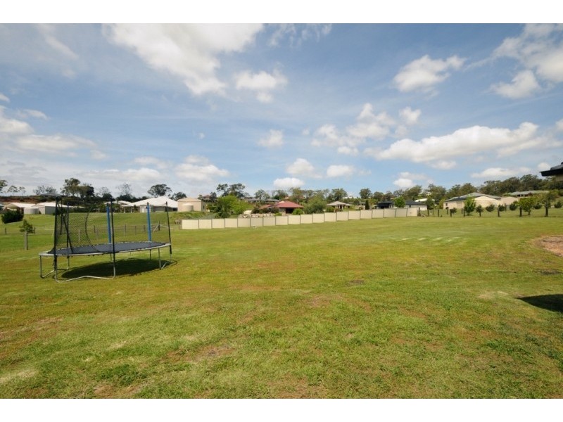 5 Phoebe Court, Cotswold Hills QLD 4350