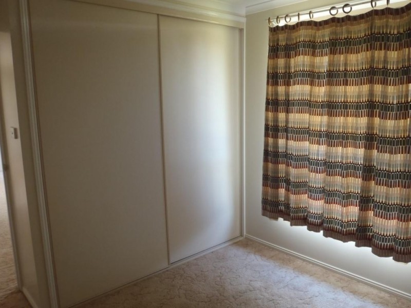 7 Russell Court, Wyreema QLD 4352