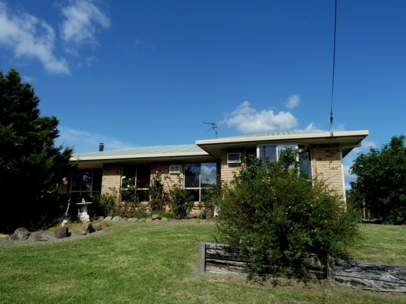 30 Garrett Road, Meringandan QLD 4352