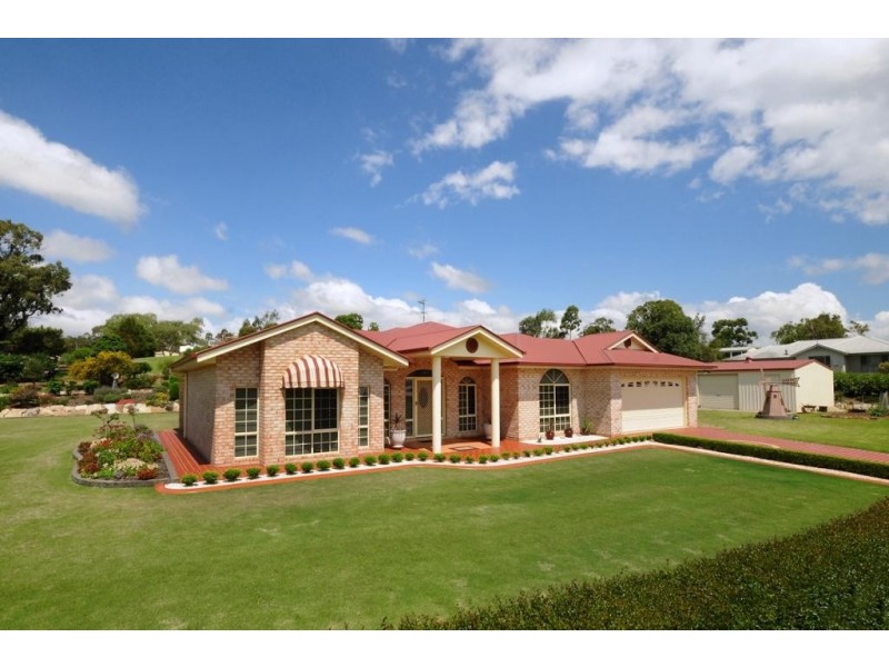 5 Glenmorgan Court, Glenvale QLD 4350