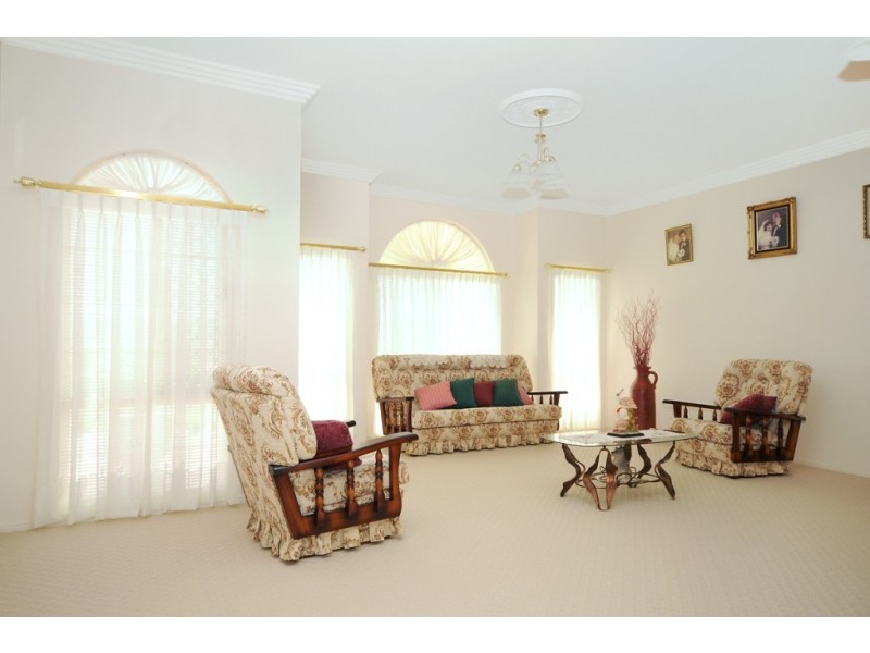 5 Glenmorgan Court, Glenvale QLD 4350