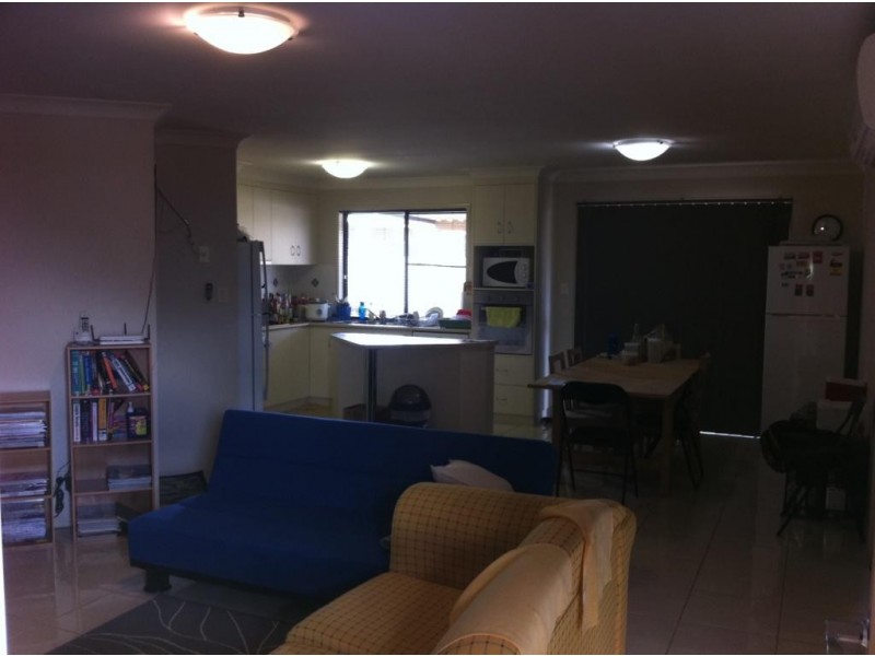 87 Kearney Street, Kearneys Spring QLD 4350