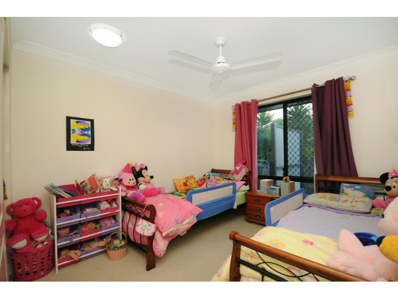 18 Kingston Road, Hodgson Vale QLD 4352