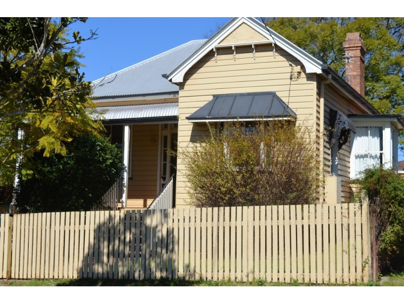 58 Tolmie Street, South Toowoomba QLD 4350