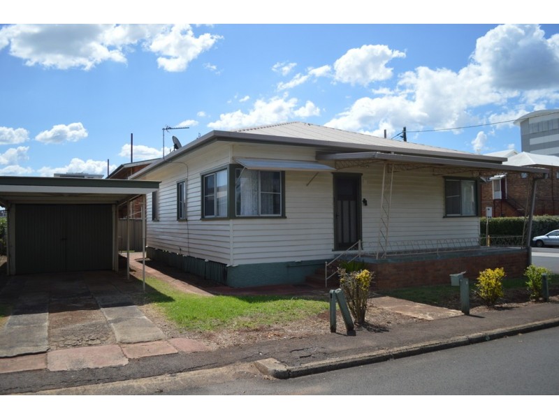 1 Douglas Street, Toowoomba City QLD 4350