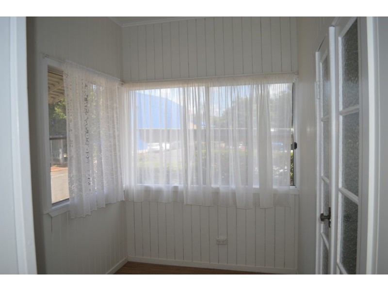 1 Douglas Street, Toowoomba City QLD 4350