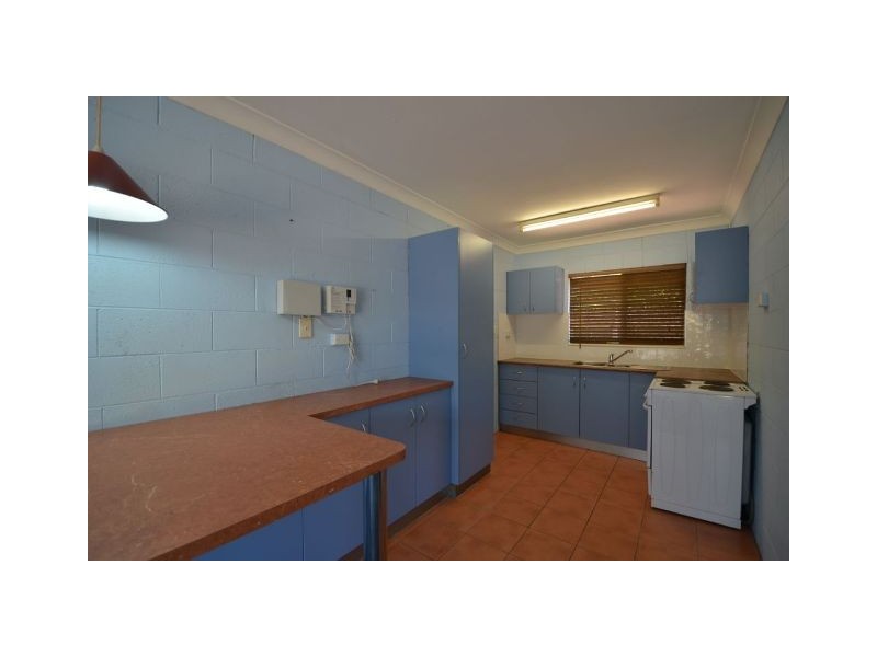 2/4 Catto Street, Centenary Heights QLD 4350